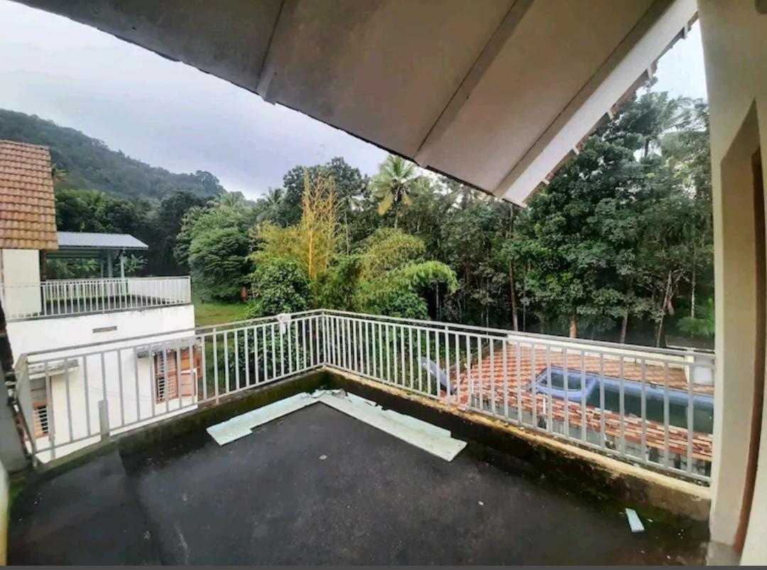 Nest Resorts Athirappilly Dış mekan fotoğraf